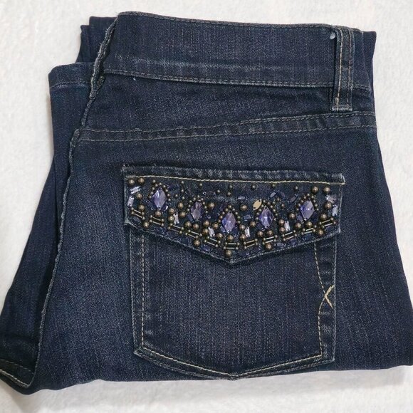 White House Black Market ✦ Rhinestone Crop Jeans ✦ Embellished Pockets Dark Wash - Picture 10 of 12